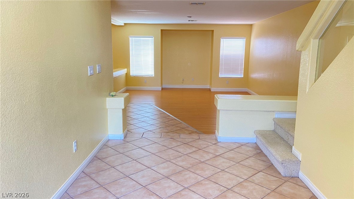 5579 Vision Quest Court Property Photo 3