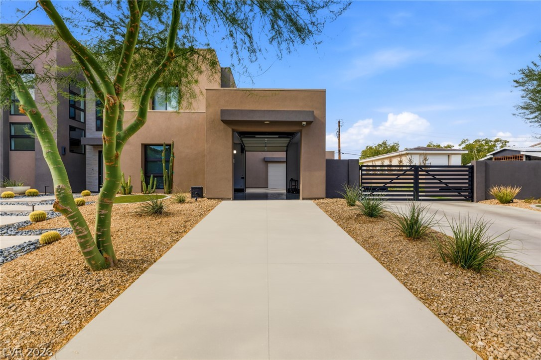 3740 Caesars Circle Property Photo 7