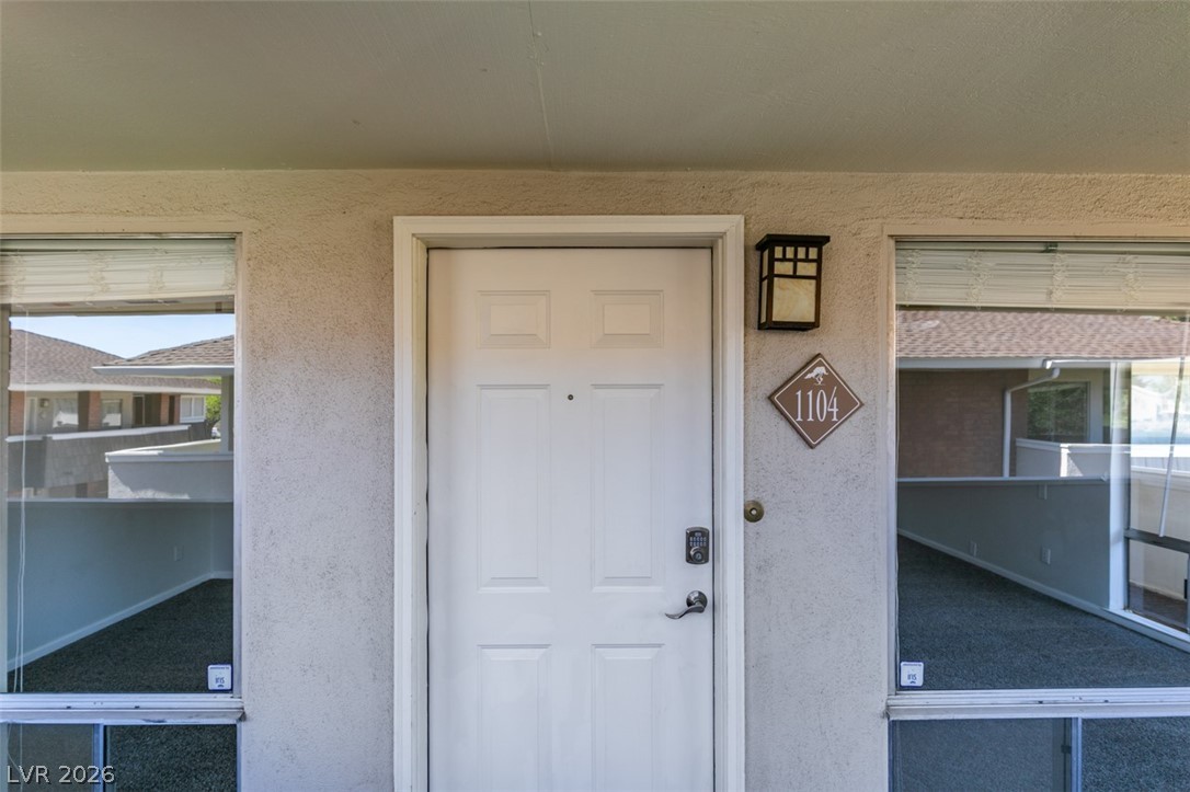 714 Oakmont Avenue 1104 Property Photo 10