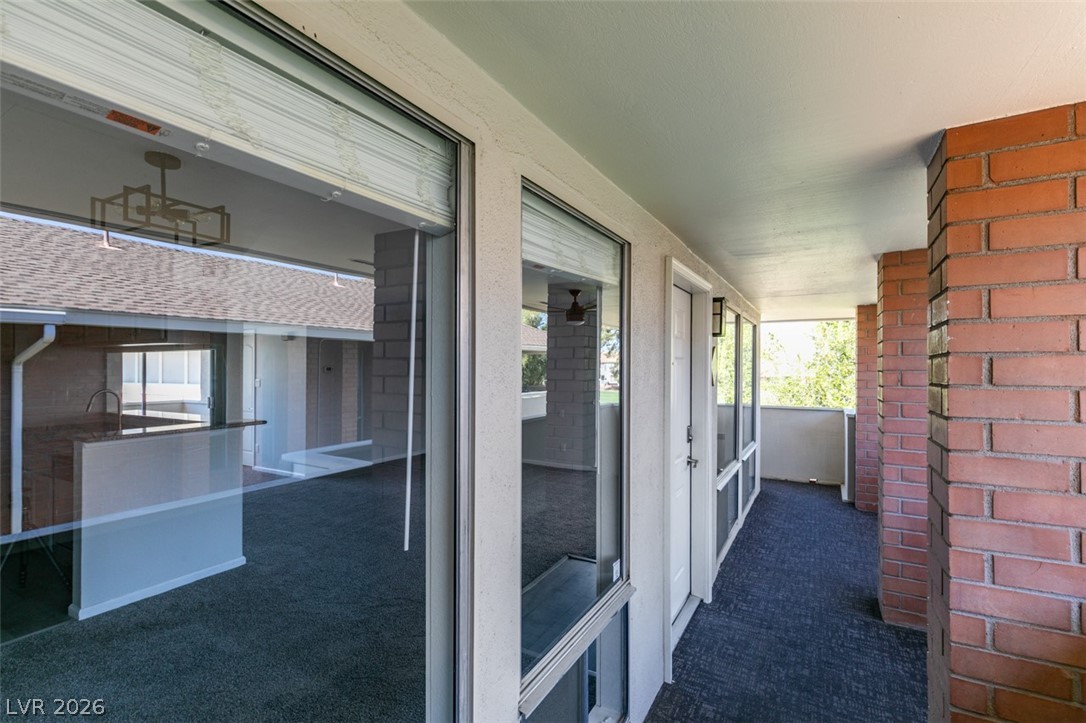 714 Oakmont Avenue 1104 Property Photo 11