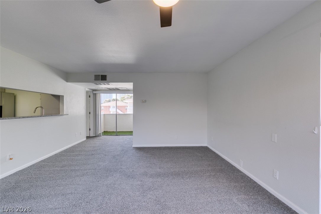 714 Oakmont Avenue 1104 Property Photo 13