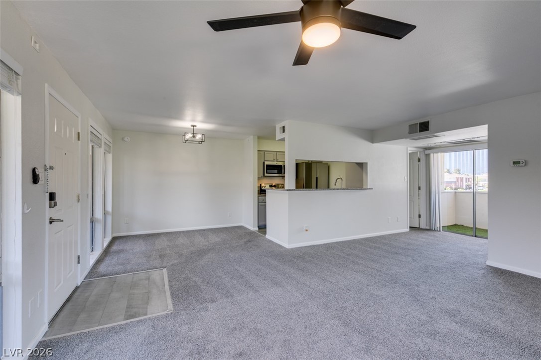 714 Oakmont Avenue 1104 Property Photo 15