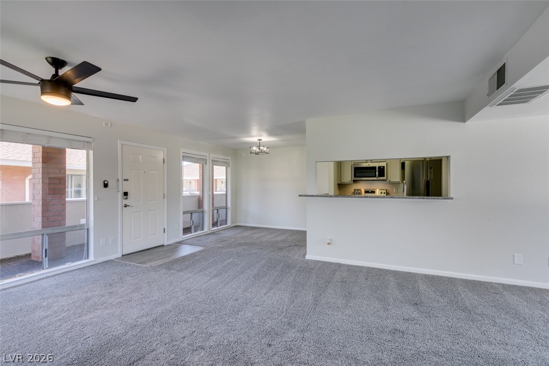 714 Oakmont Avenue 1104 Property Photo 23