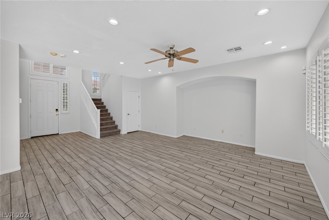2169 Hosta Court Property Photo 7