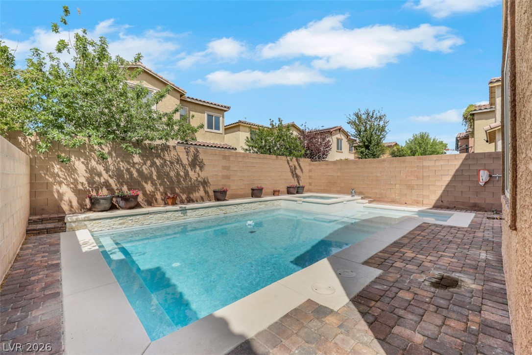 3030 Versace Avenue Property Photo 8