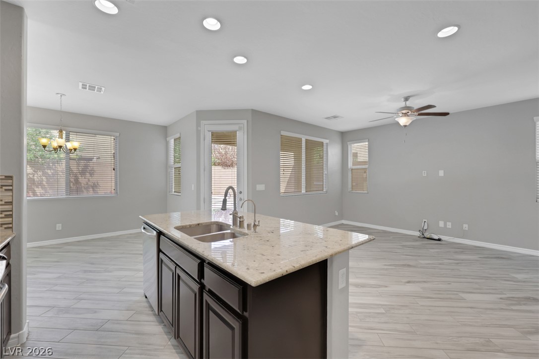 3030 Versace Avenue Property Photo 16