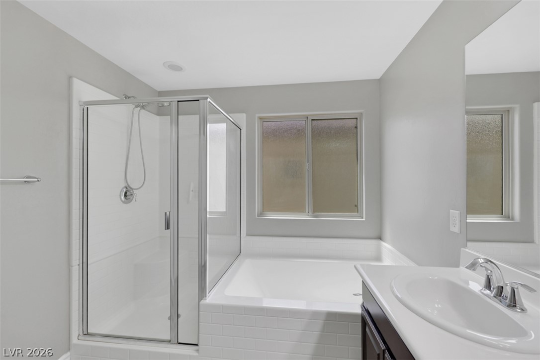 3030 Versace Avenue Property Photo 39