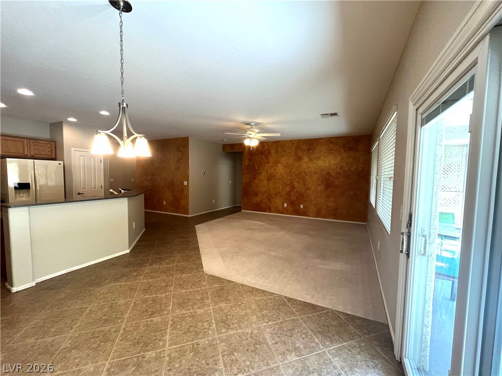 2527 Stardust Valley Drive Property Photo 6