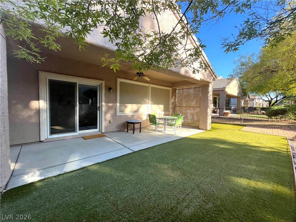 2527 Stardust Valley Drive Property Photo 33