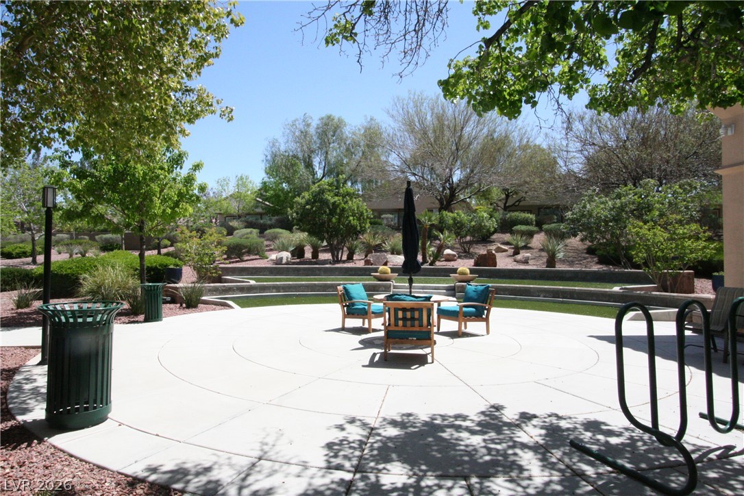 2527 Stardust Valley Drive Property Photo 54