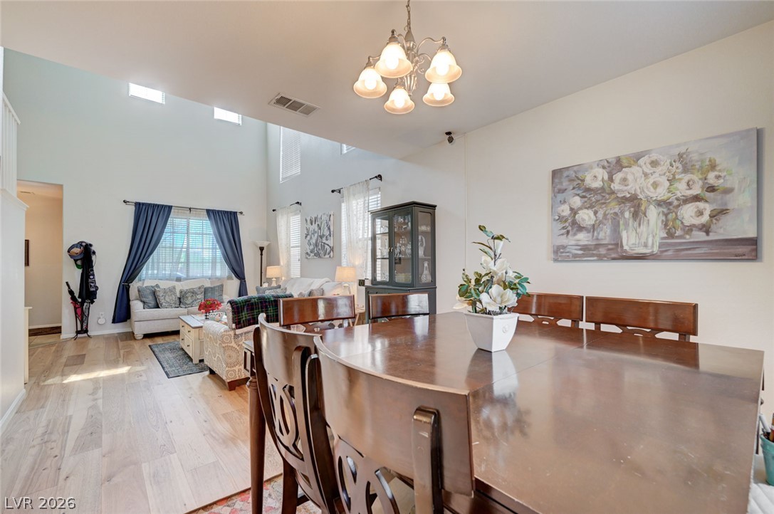 260 Jessica Grove Street Property Photo 11