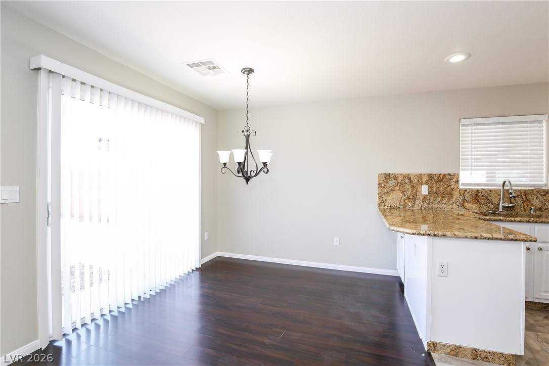2052 Houdini Street Property Photo 4