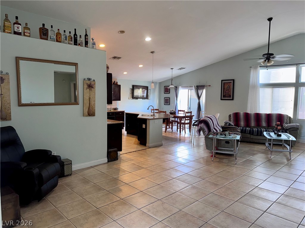 320 Purple Passion Avenue Property Photo 5