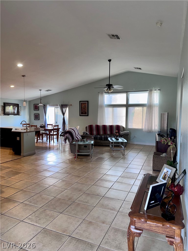 320 Purple Passion Avenue Property Photo 6