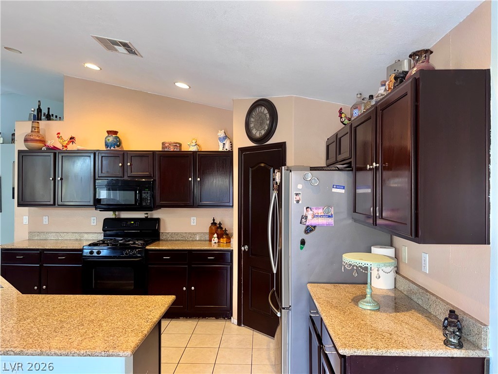 320 Purple Passion Avenue Property Photo 11