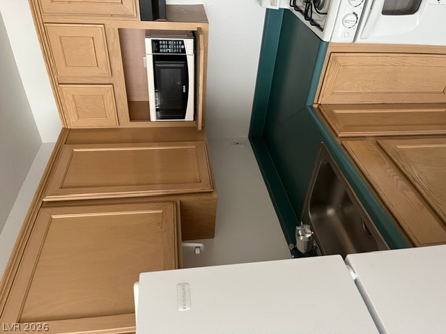 1647 Boulder City Parkway D Property Photo 8