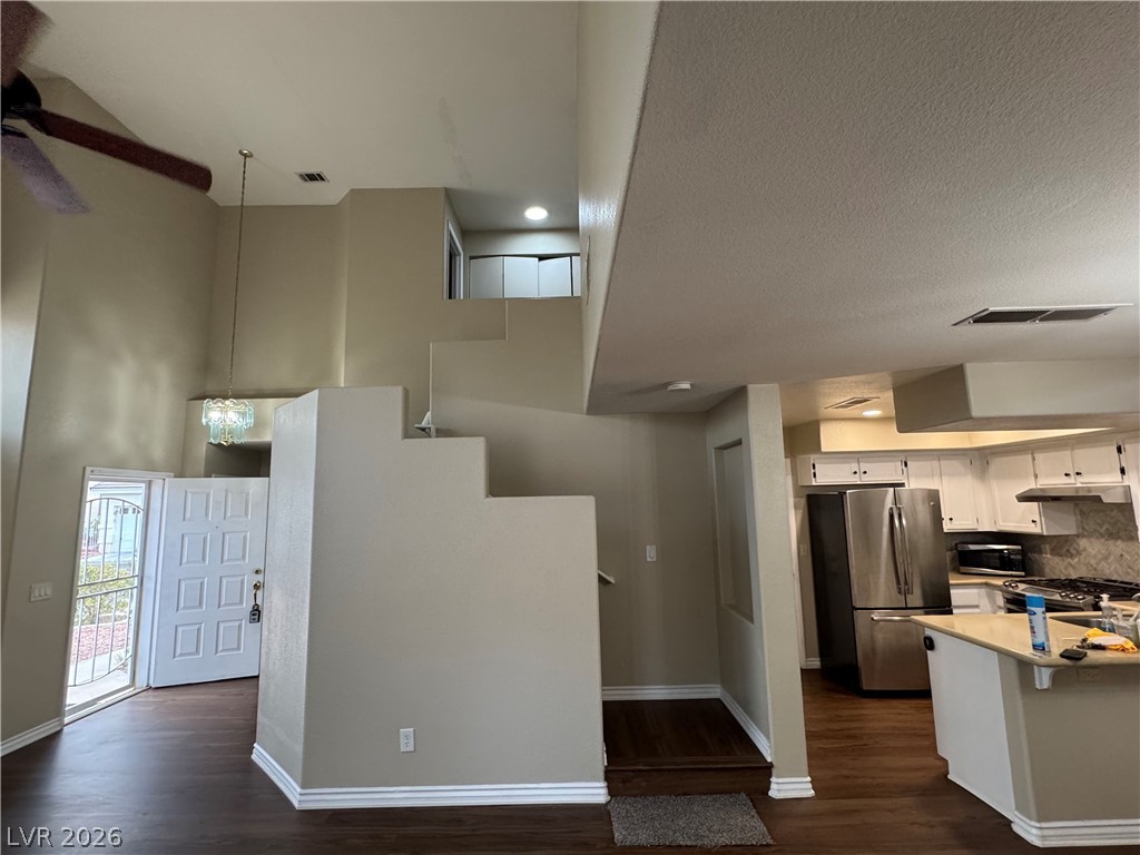 5240 Fighting Fish Way Property Photo 4