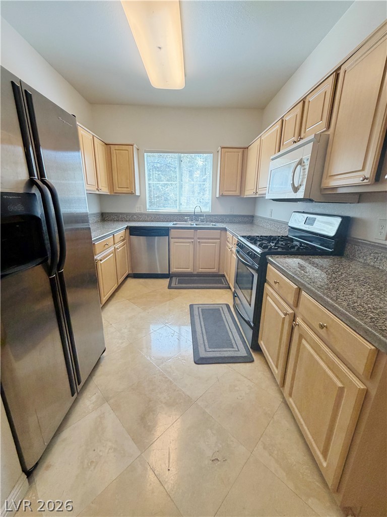 5250 South Rainbow Boulevard 2148 Property Photo 10