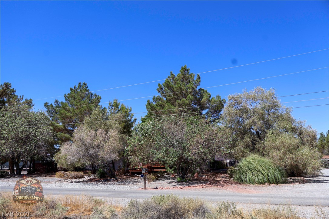 1380 South Happy Lane Property Photo 3