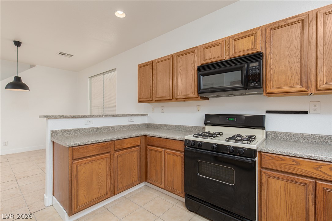 9046 Wine Cellar Avenue Property Photo 12