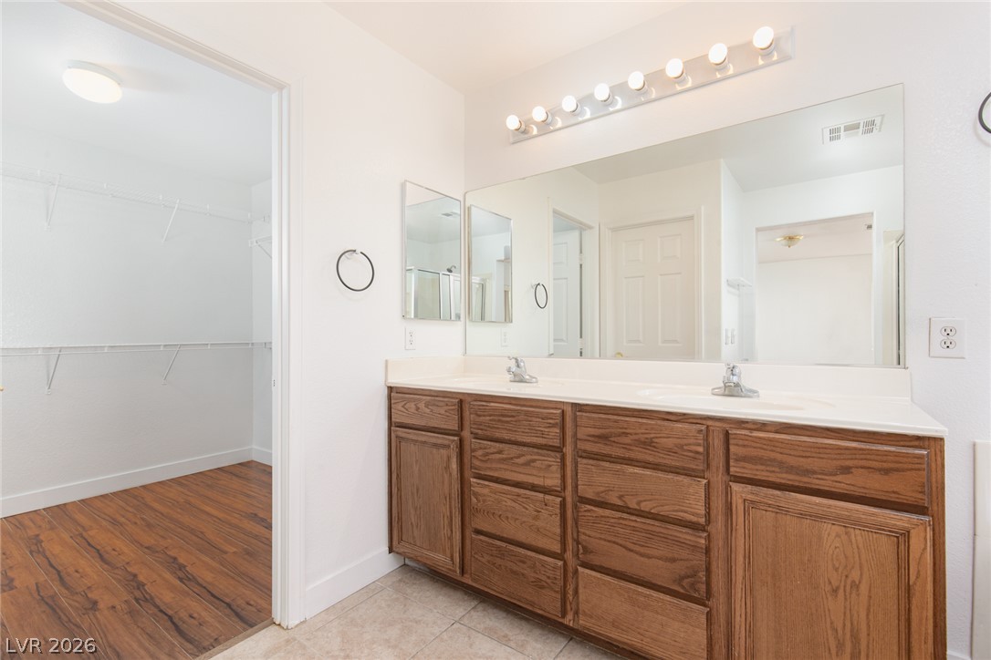 9046 Wine Cellar Avenue Property Photo 22