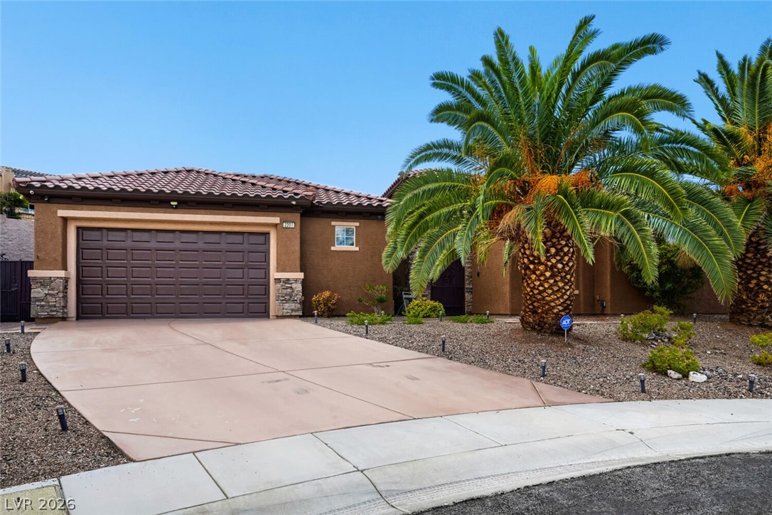 2201 Hudson Falls Court Property Photo 1