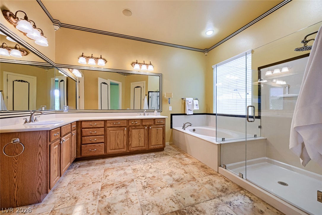 2201 Hudson Falls Court Property Photo 23