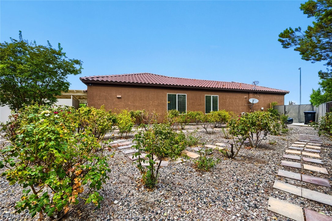 2201 Hudson Falls Court Property Photo 49