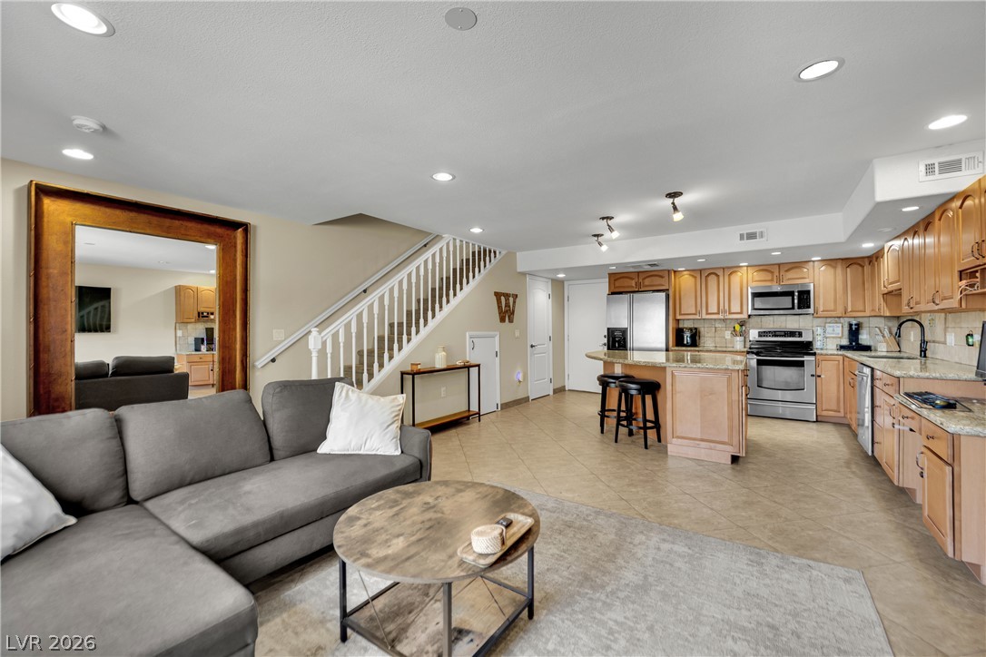 1324 Rawhide Street Property Photo 3