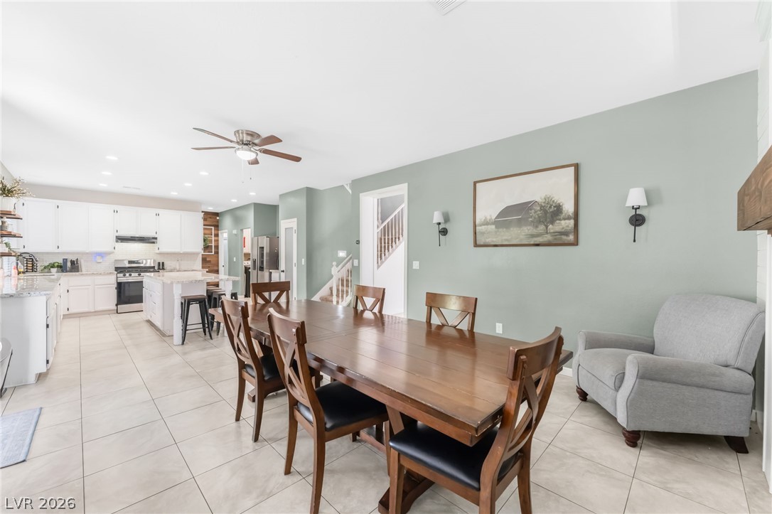 6556 Aztec Rose Way Property Photo 4