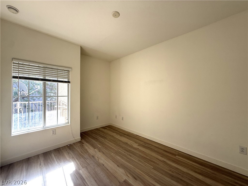 6160 Rumrill Street 210 Property Photo 8
