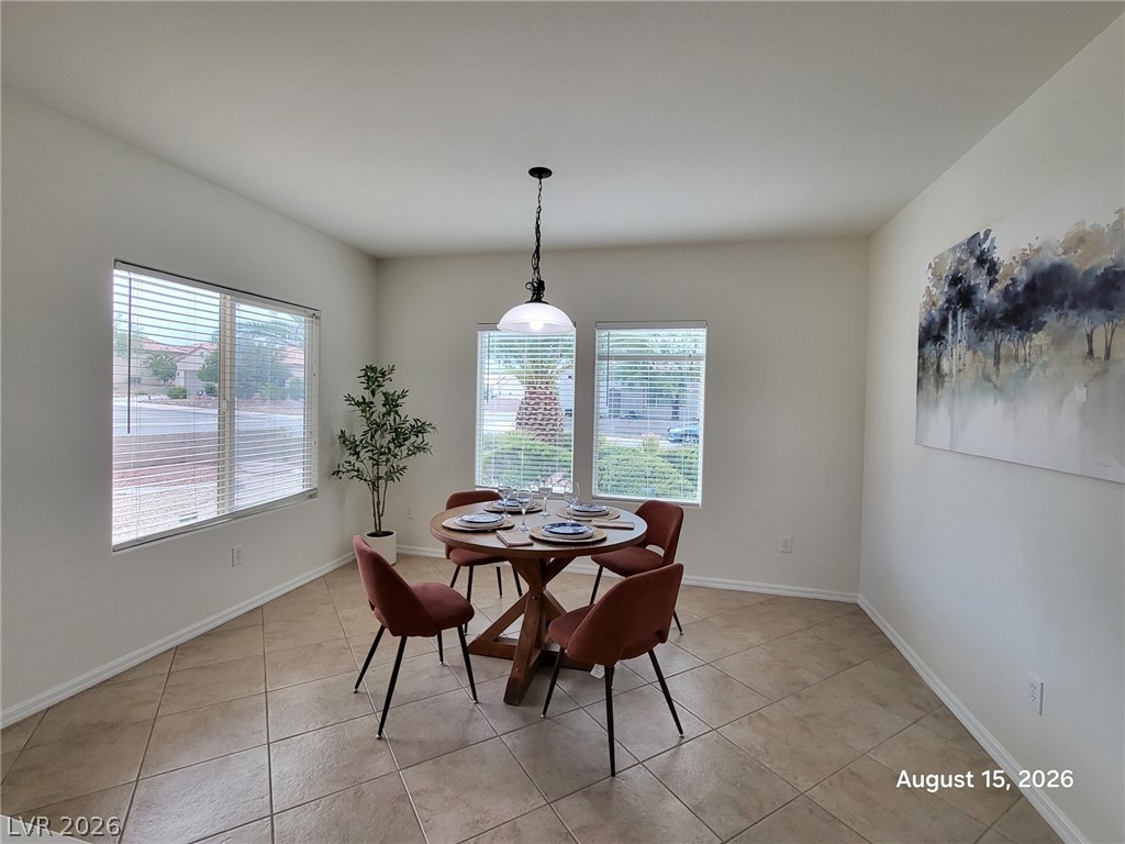 2116 Twin Falls Drive Property Photo 6