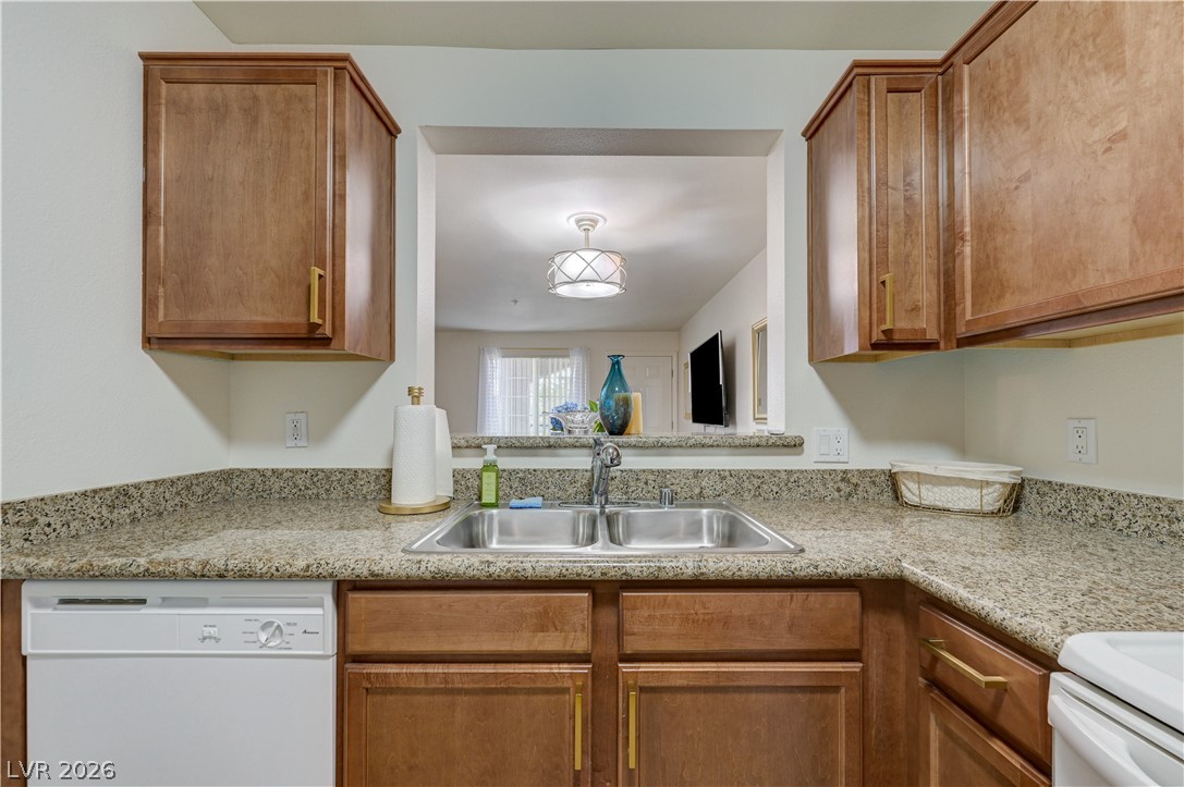 2809797 Property Photo 6