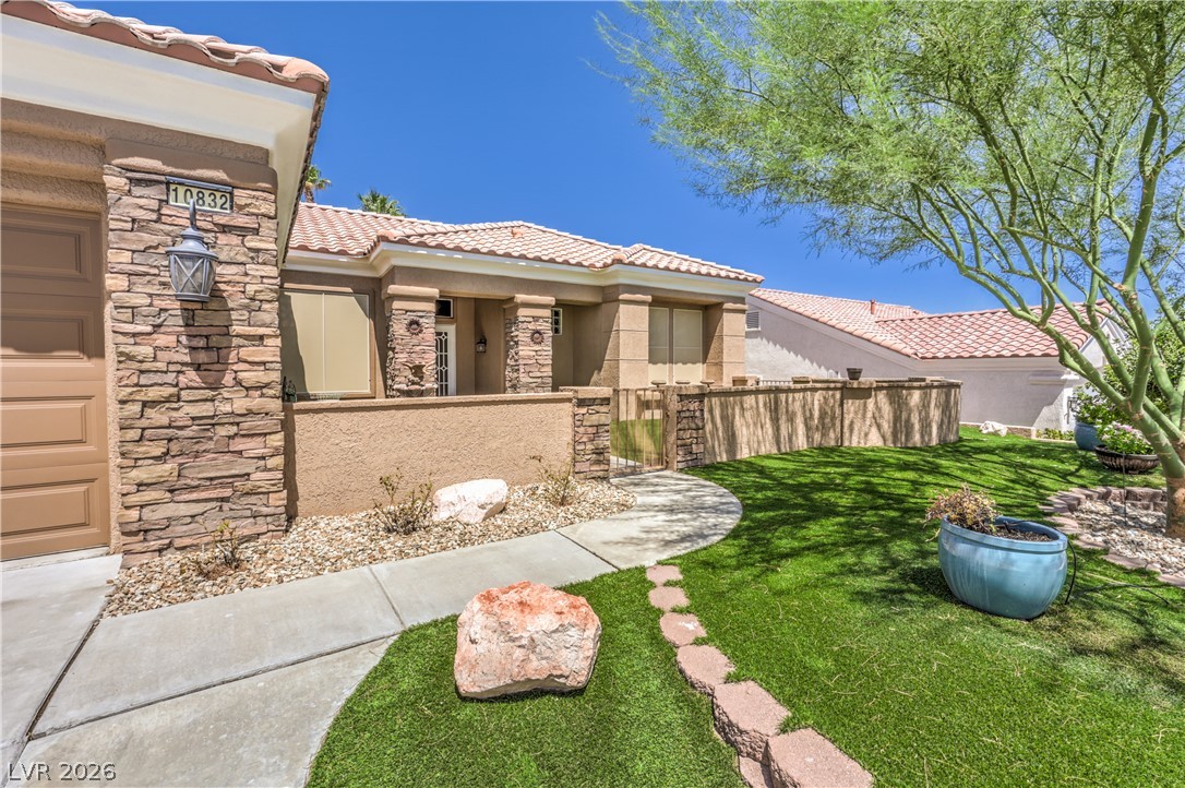 10832 Clarion Lane Property Photo 4