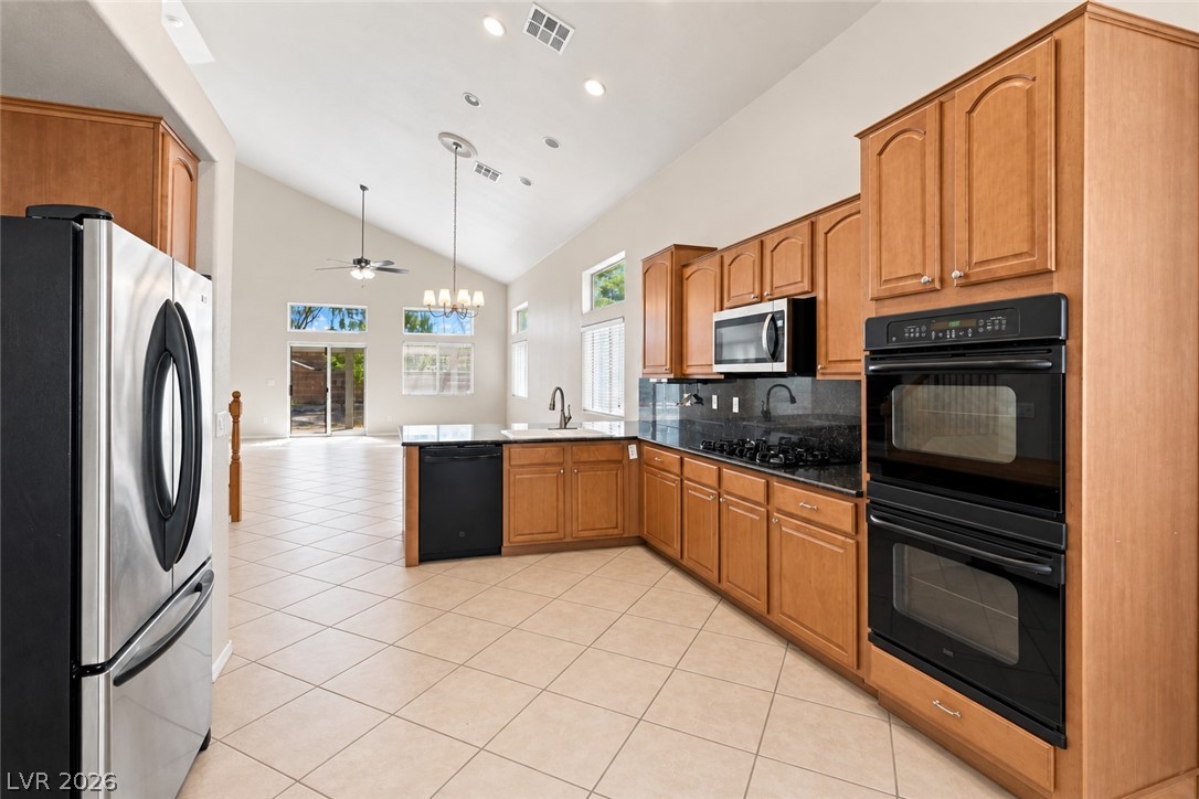 8160 Hodgson Mill Court Property Photo 9