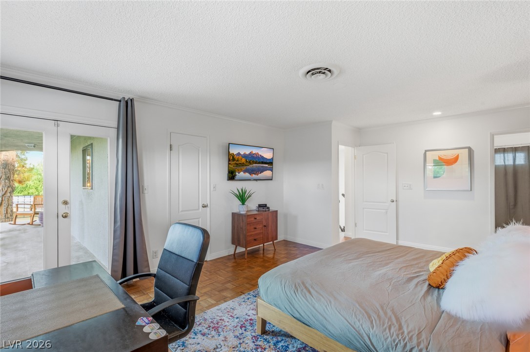1594 Ottawa Drive Property Photo 24