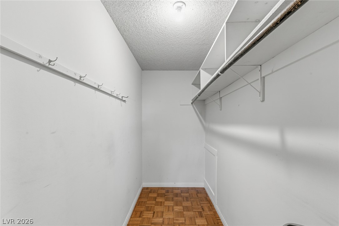 1594 Ottawa Drive Property Photo 31