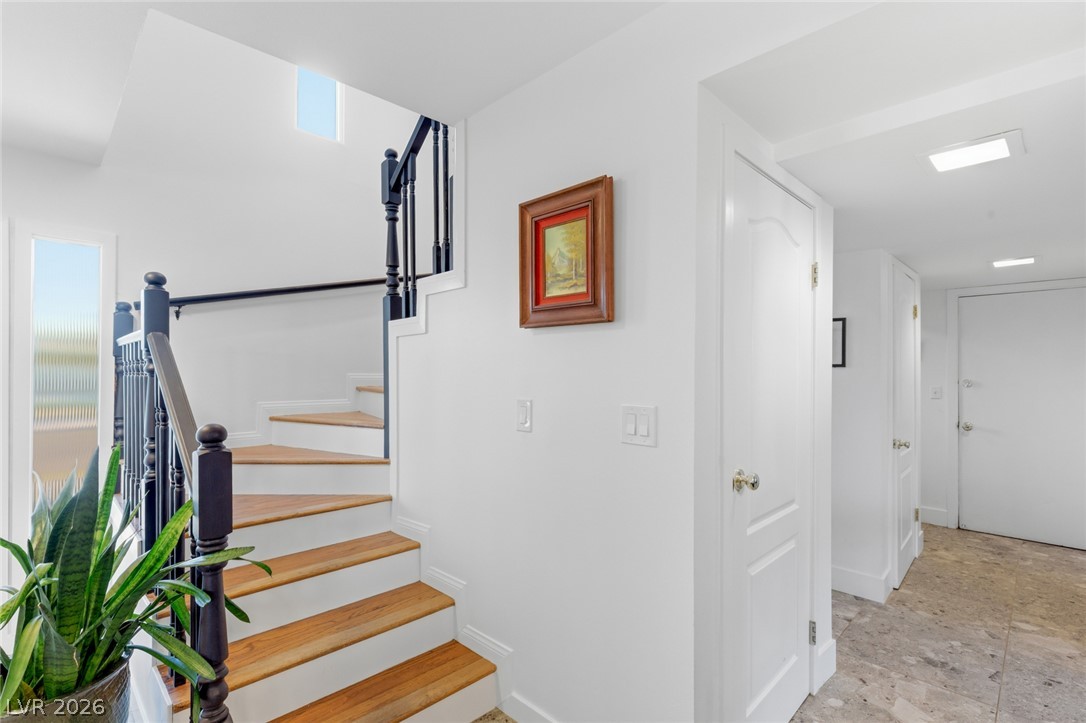 1594 Ottawa Drive Property Photo 48