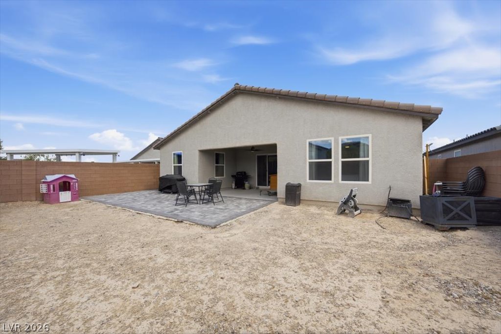 297 Bridal Veil Falls Street Property Photo 35