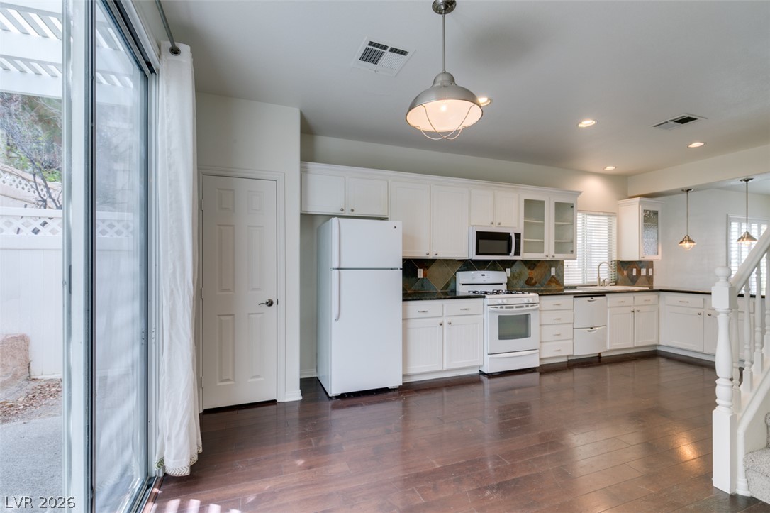 1667 Rainbow Dream Avenue 0 Property Photo 19
