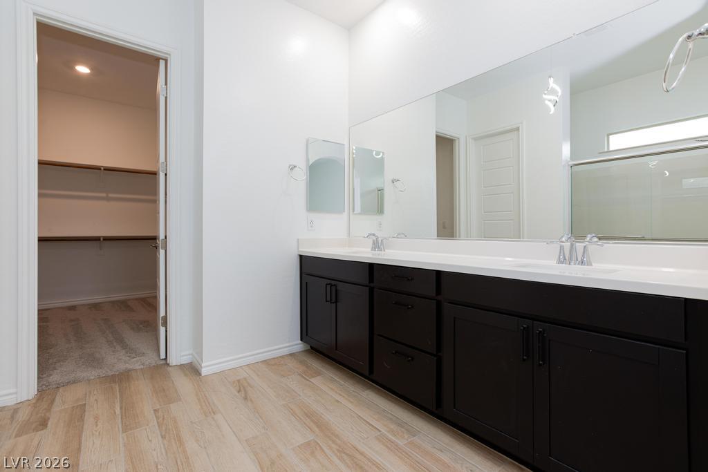 689 Monteverdi Peak Street Property Photo 14