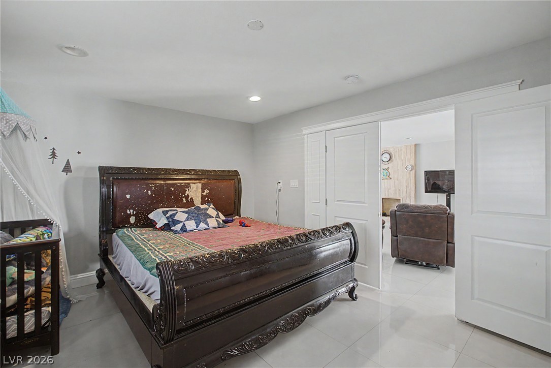 713 Vincent Way Property Photo 26