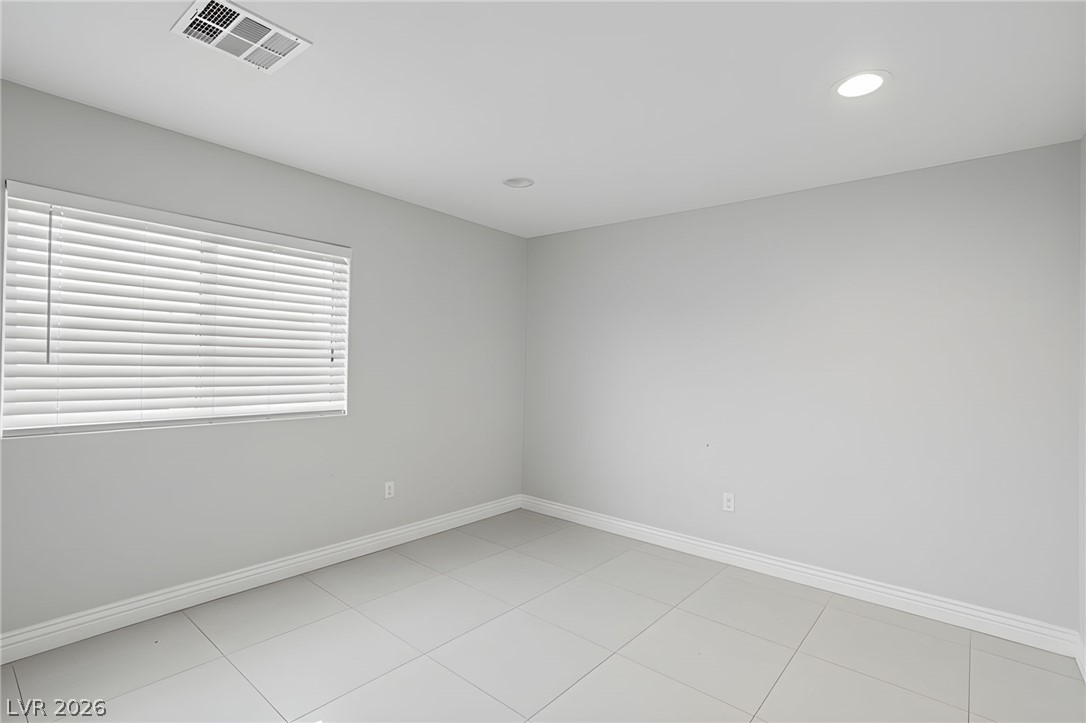 713 Vincent Way Property Photo 27