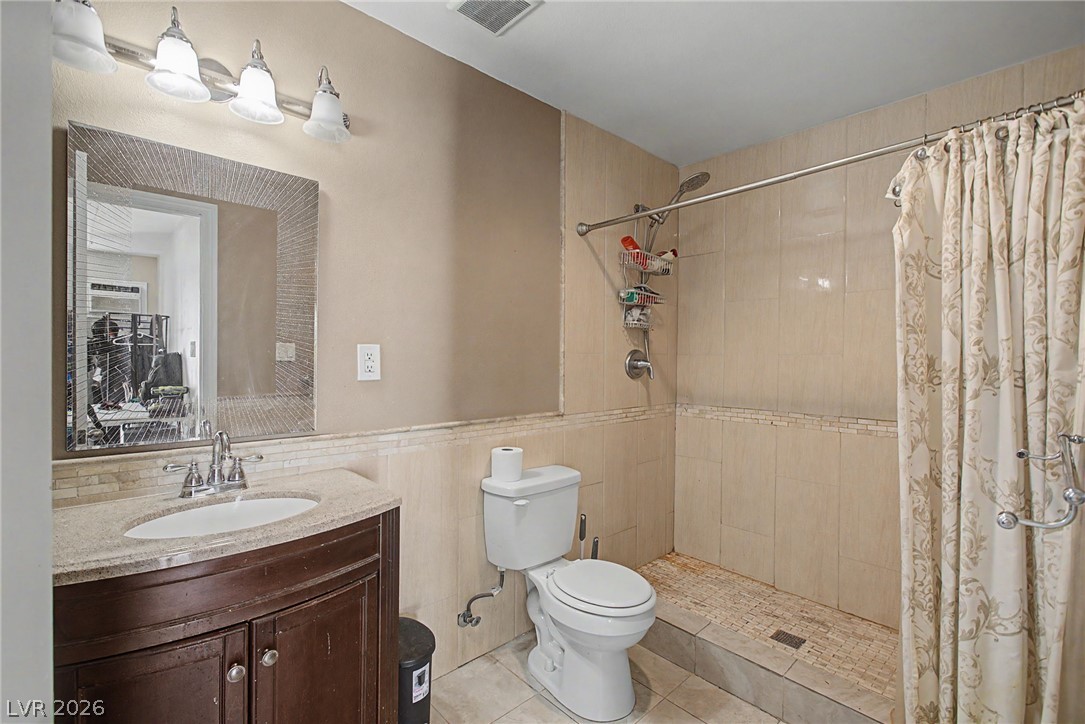 713 Vincent Way Property Photo 52