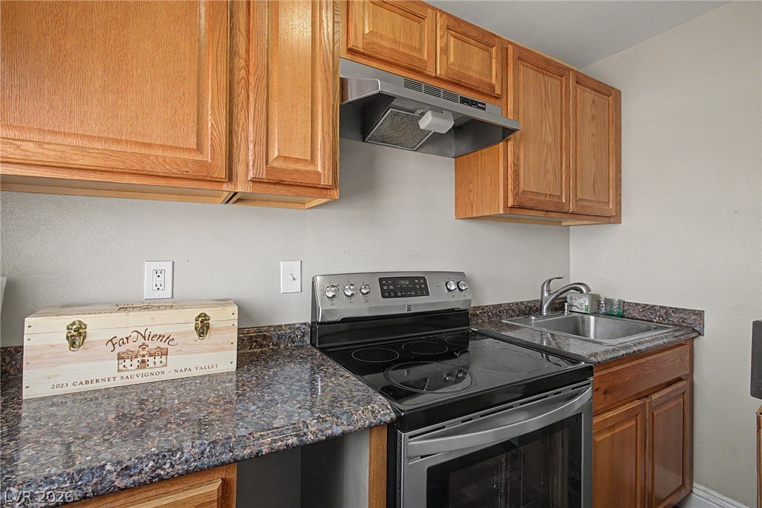 713 Vincent Way Property Photo 54