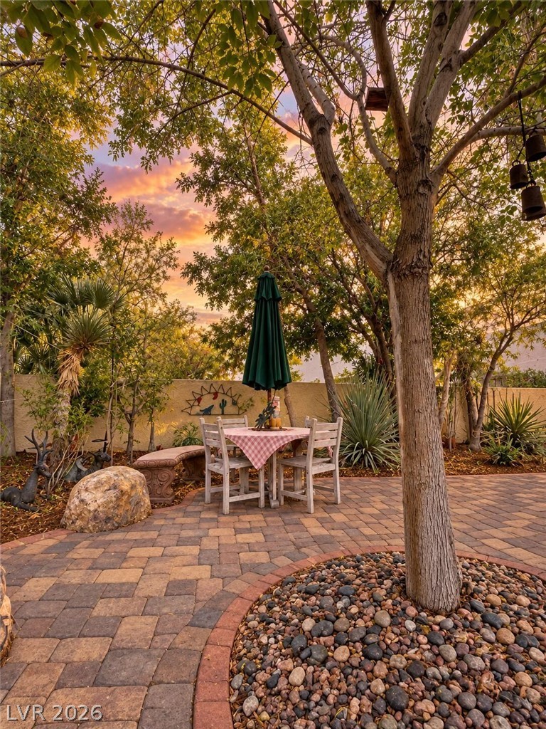 2512 Devotion Ridge Drive Property Photo 9