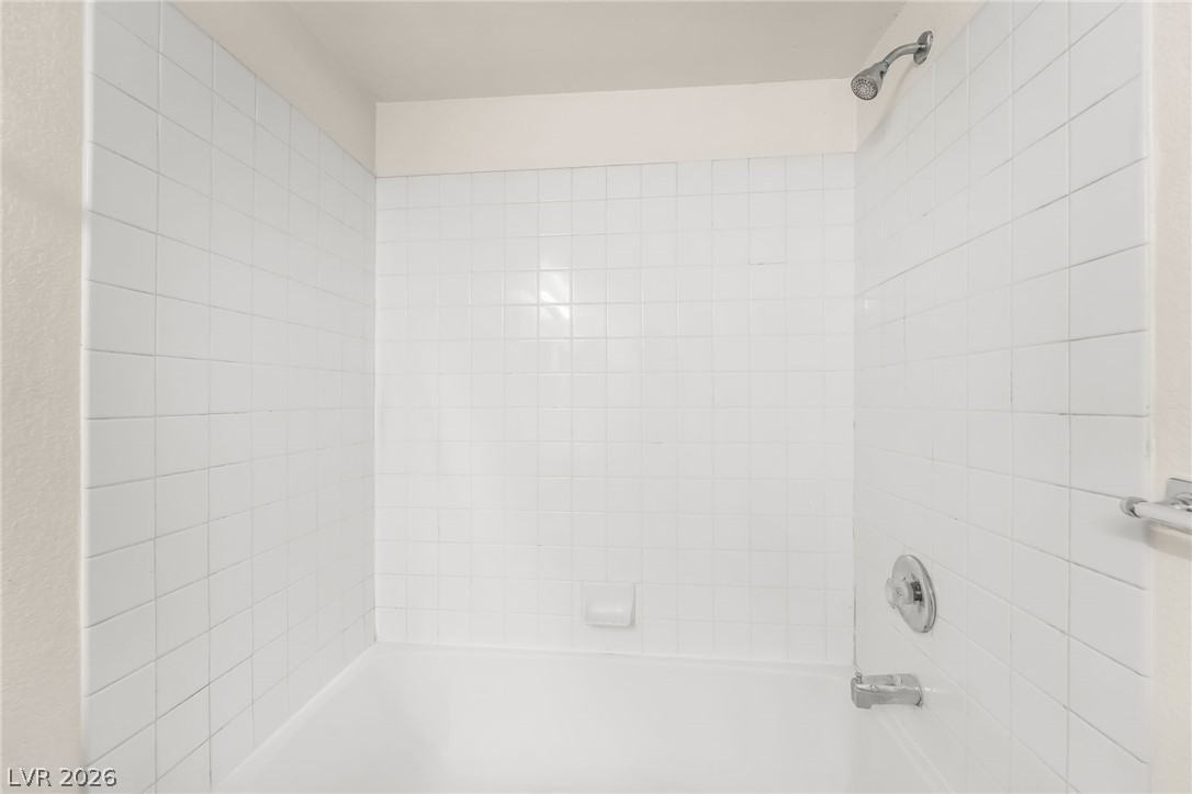 555 East Silverado Ranch Boulevard 2038 Property Photo 23