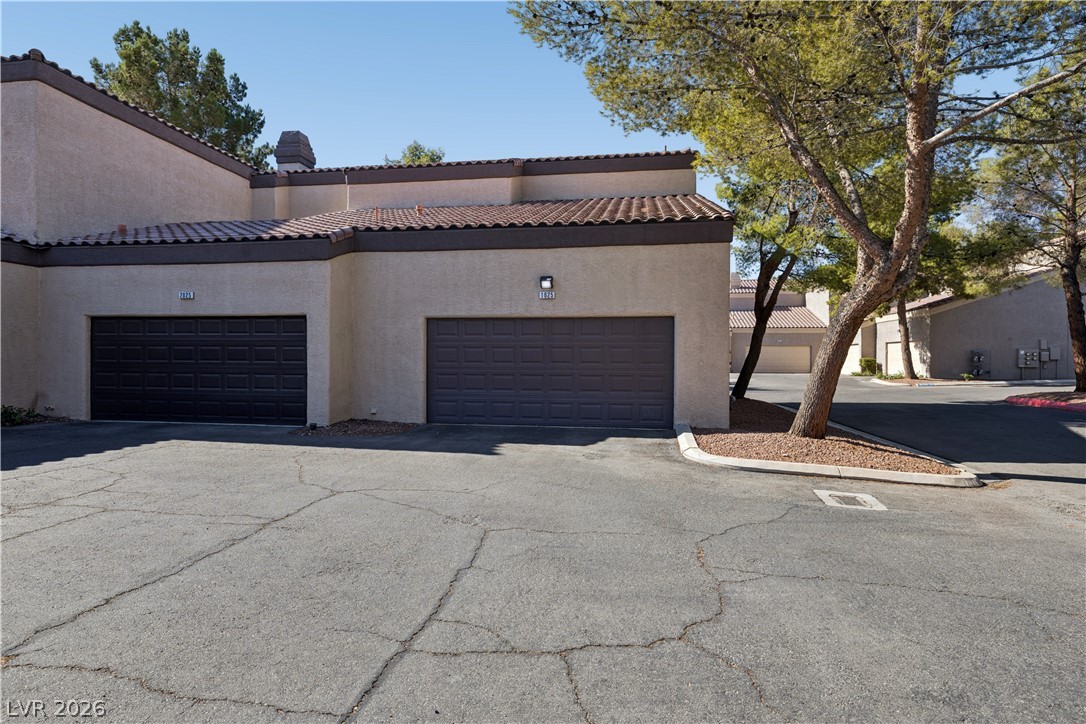 5250 South Rainbow Boulevard 1025 Property Photo 6