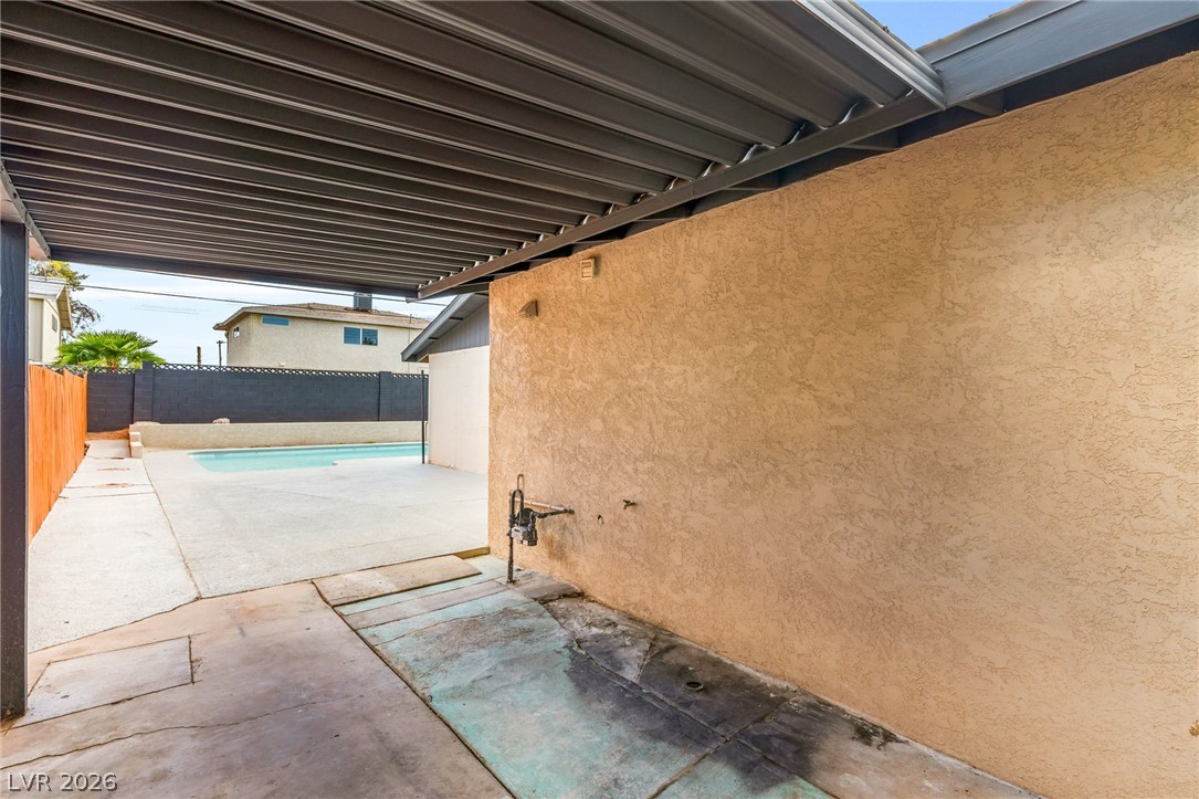 2301 Palora Avenue Property Photo 33
