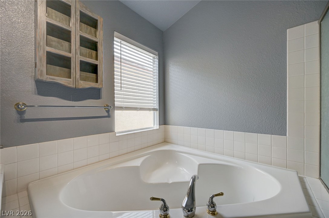 184 Adomeit Drive Property Photo 39